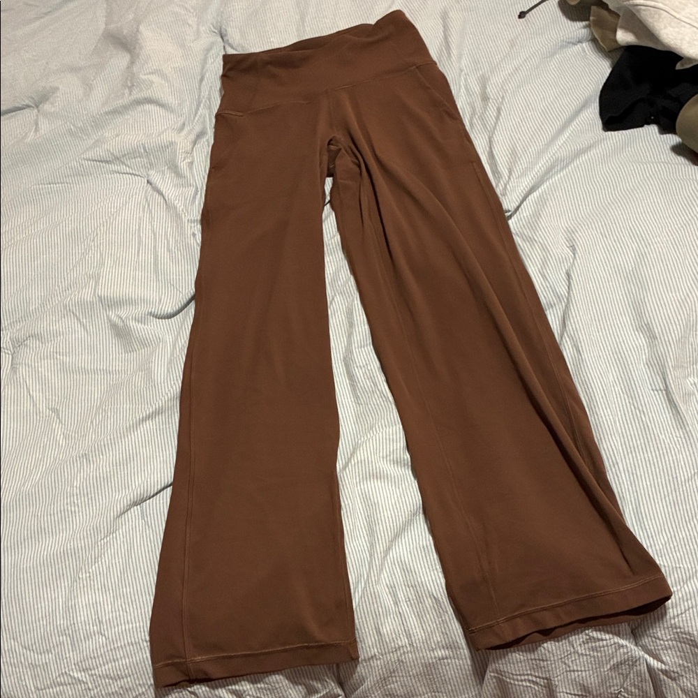 Lululemon High Rise Wide Align Yoga Pants size 4